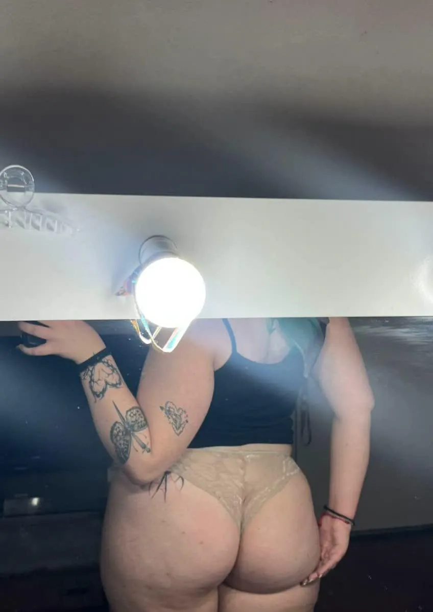 Are older guys into chubby college girls like me?