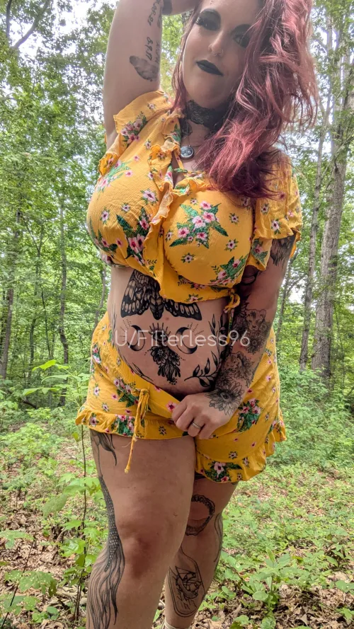 Cute summertime look(;