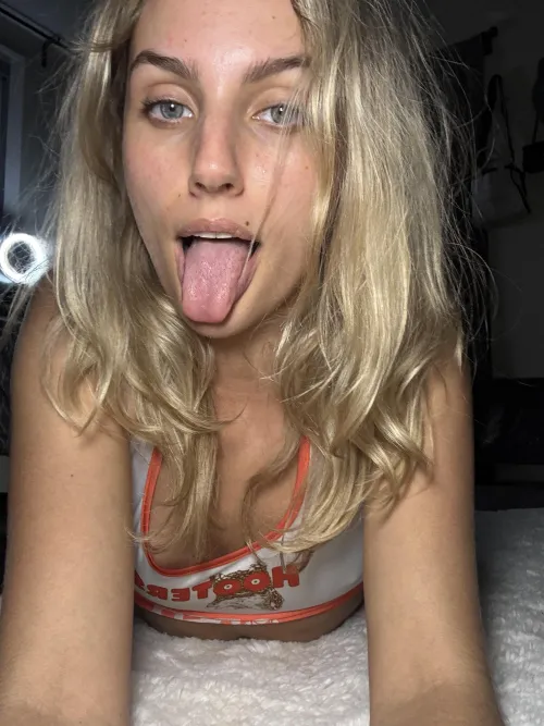 did you hear…blondes do it best