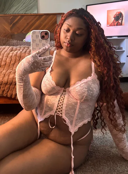 Don’t let the softness fool you 😏😘