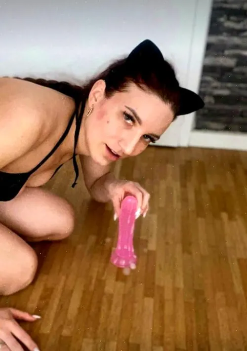 I want to be your dirty little plaything all night long!?🍑❣️