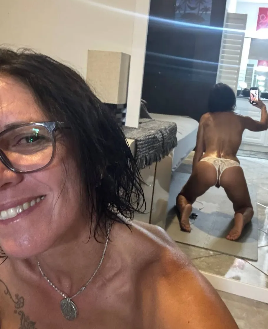 React and you'll be amazed 🥰