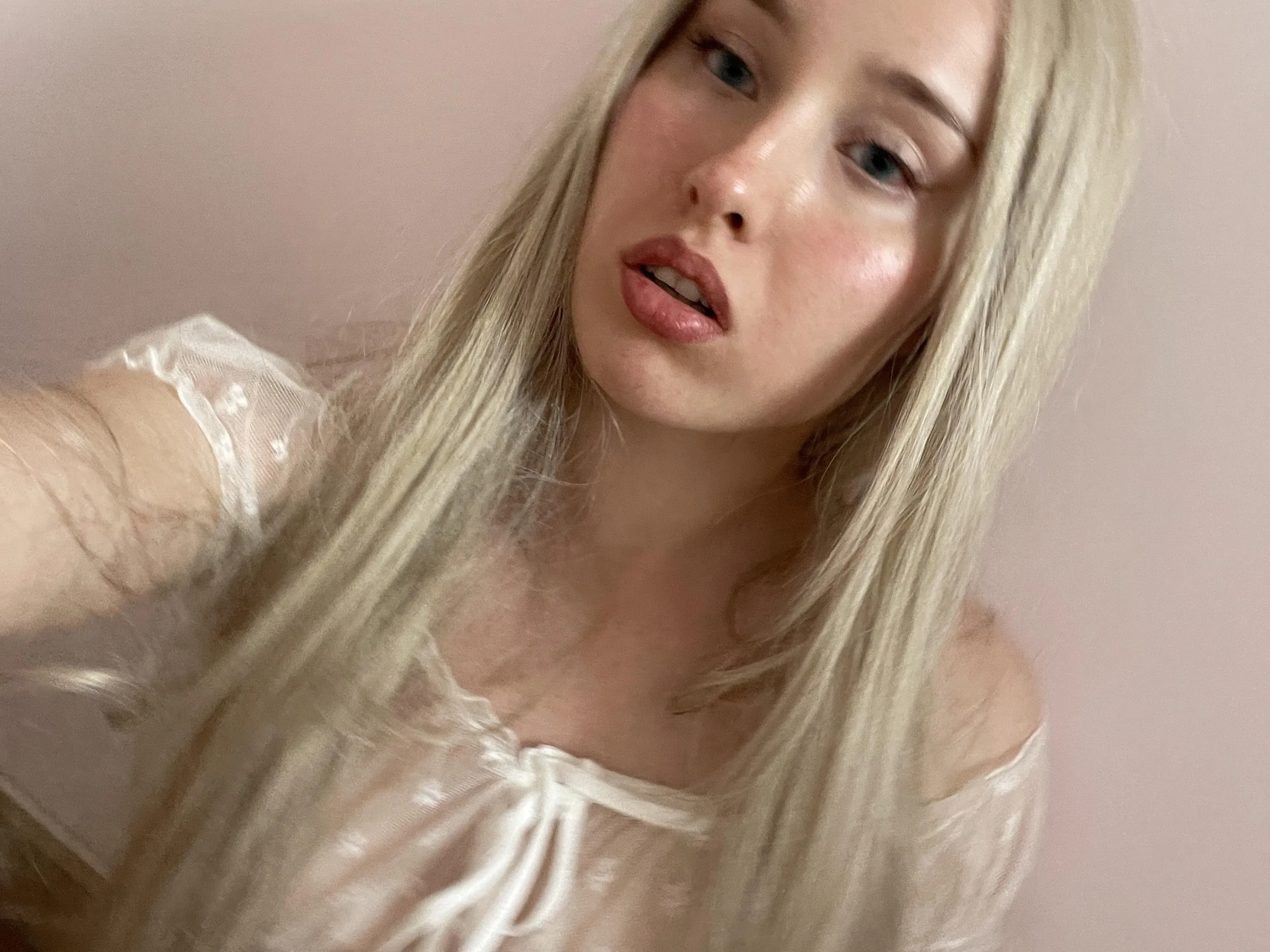 Wanna do some cutie things with you