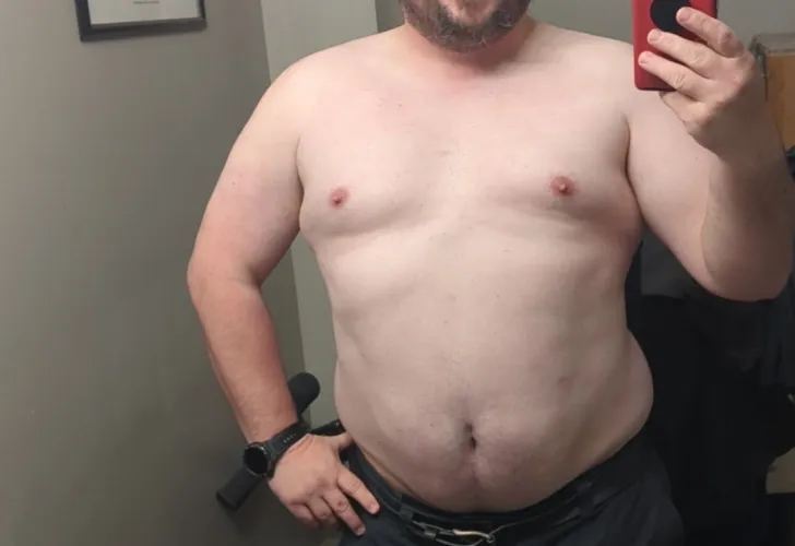 42[M4F] Apple Valley - FWB