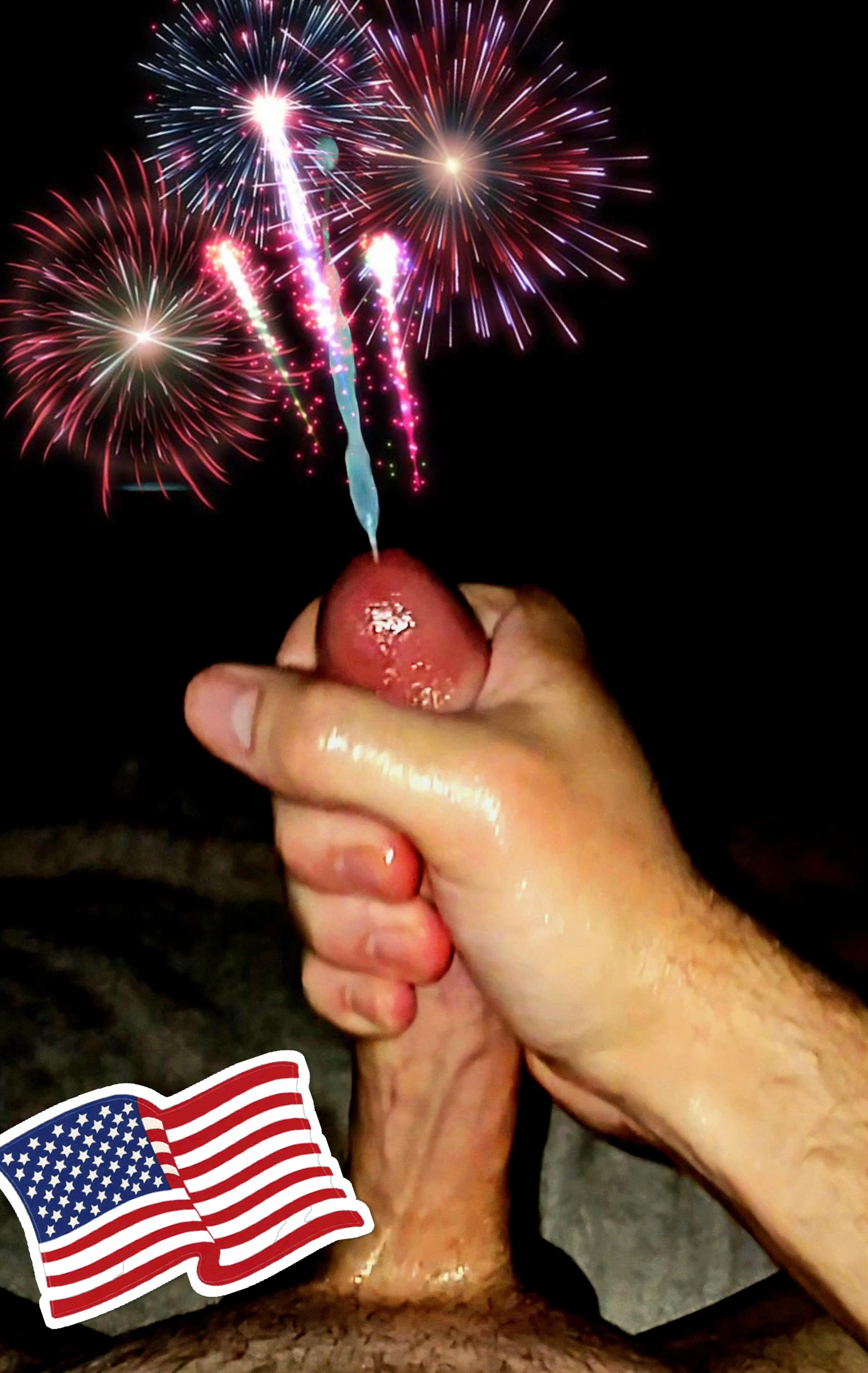 And the rockets red glare, the nut bursting in air... 🎵😆