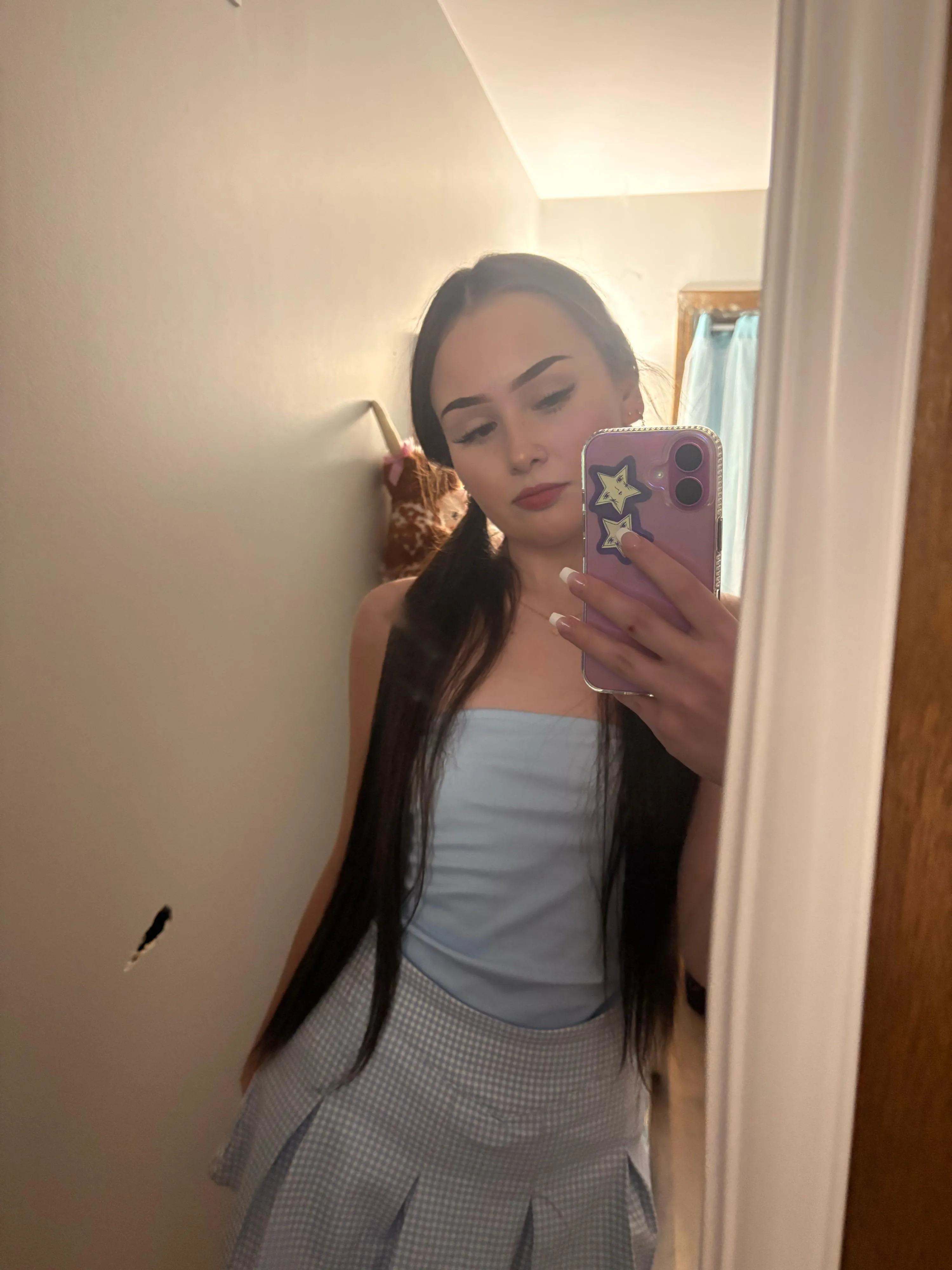 F 4 M dm for menu❤️