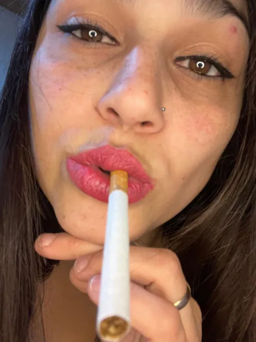 Give me fire and give me pleasure... I want it all now 🚬💨🔥