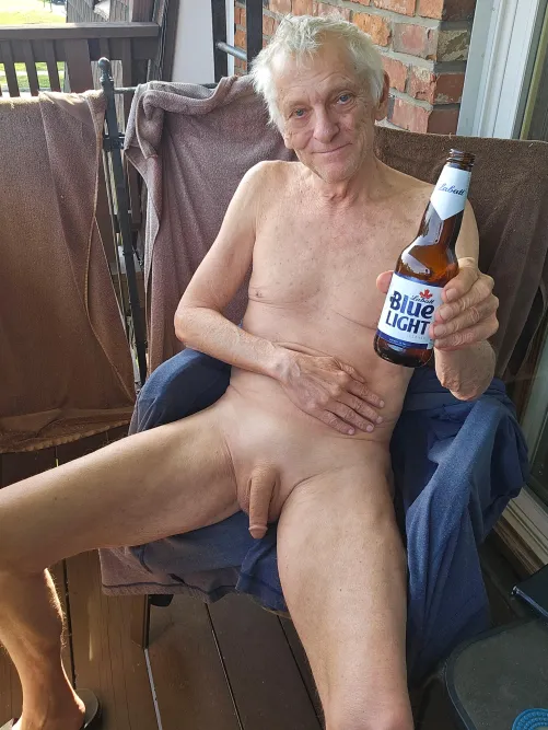 Have a good weekend my friends. Cheers.