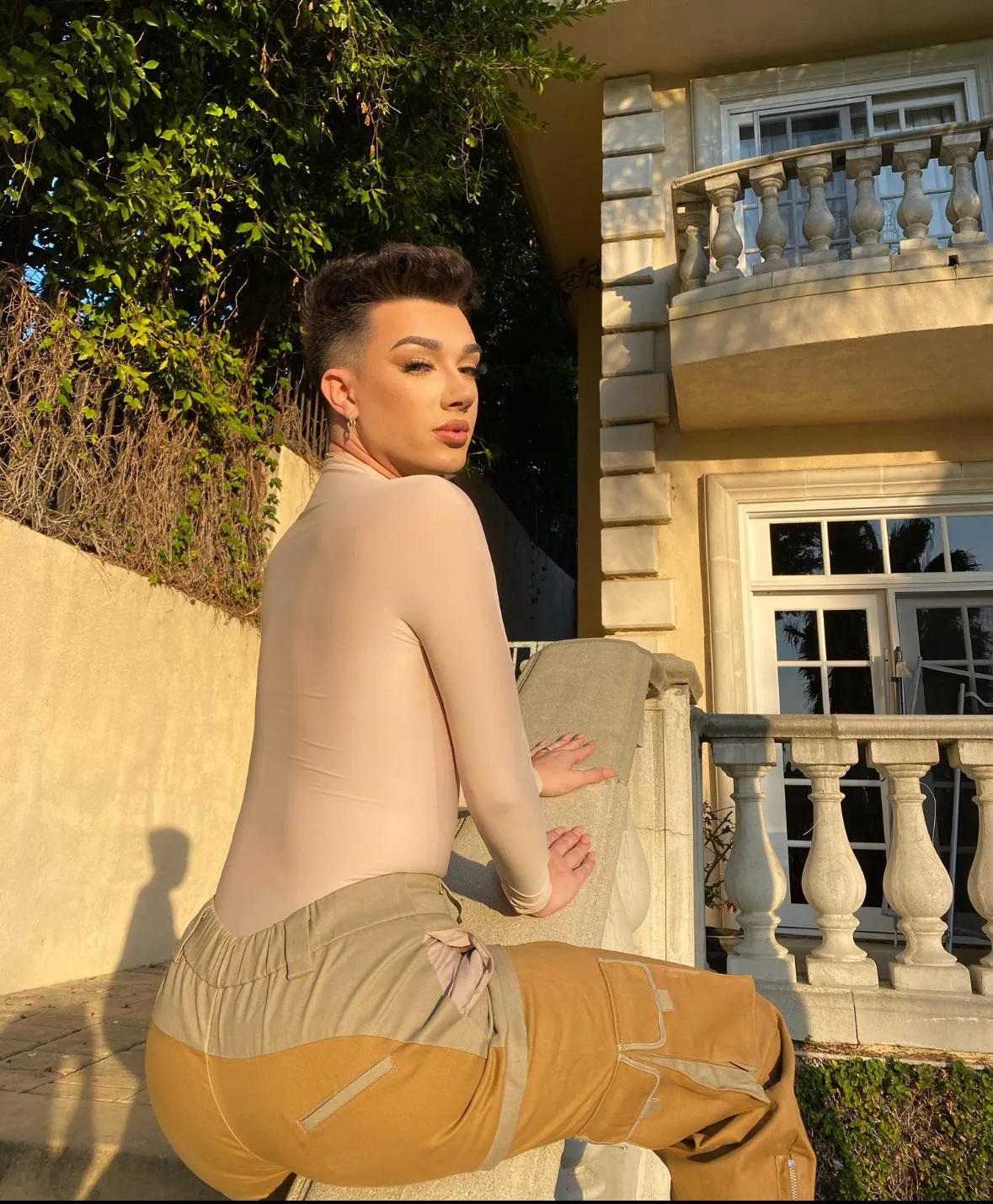 He has such a fat ass gonna bust fat load to this