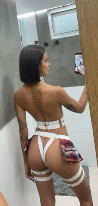 i love watchin older guys lose control