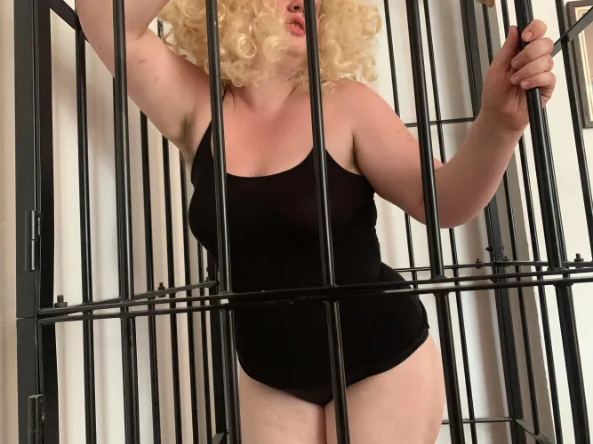 I need to be put in a cage for safety