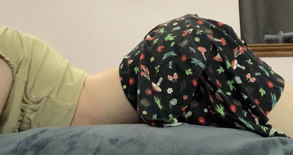 i sure hope nobody takes advantage of me being drunk at a party... 🫣