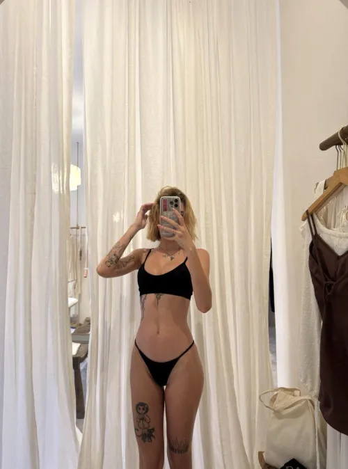 I want to buy other color of this bikini