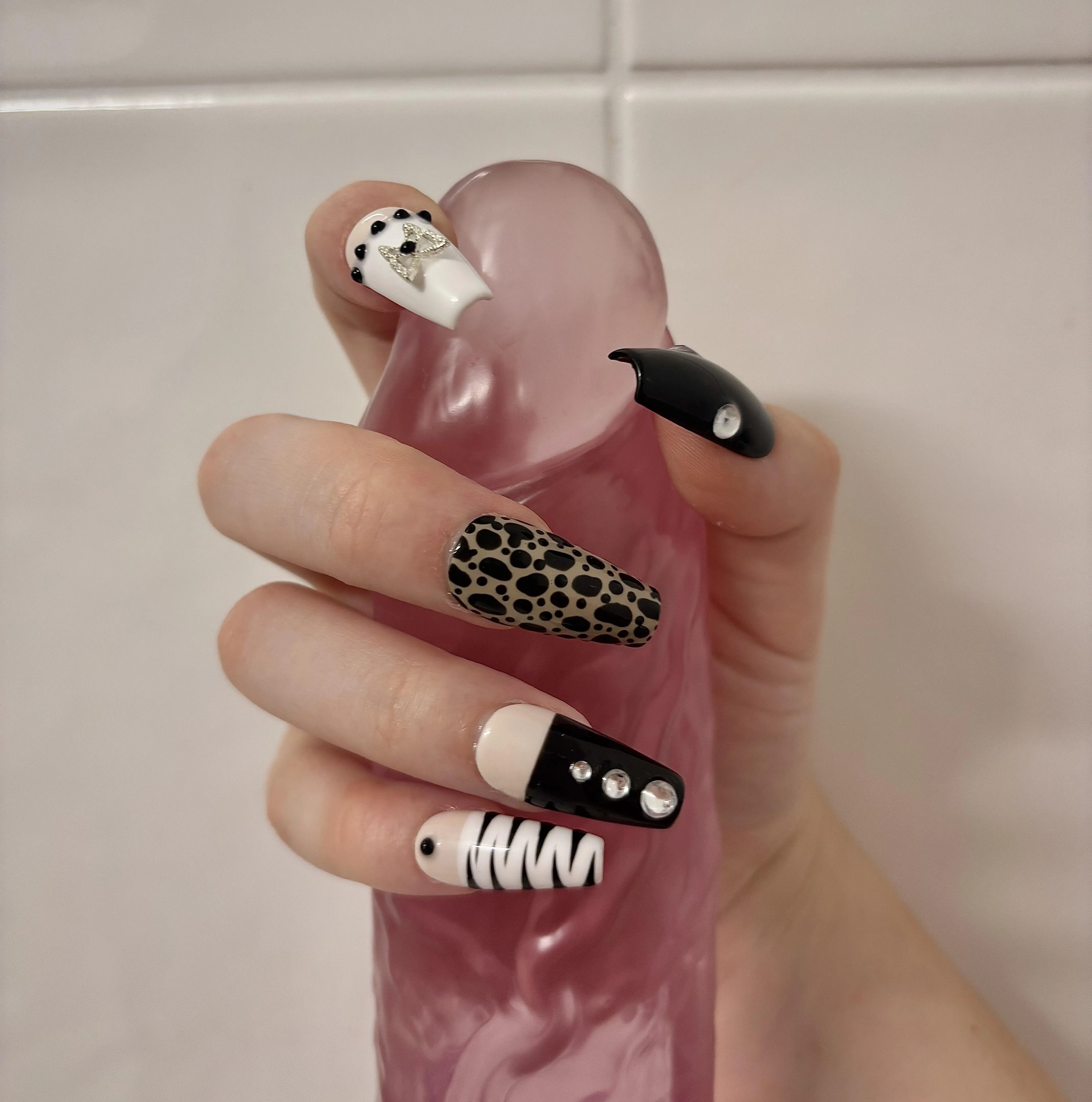 Love how my nails look wrapped around a cock