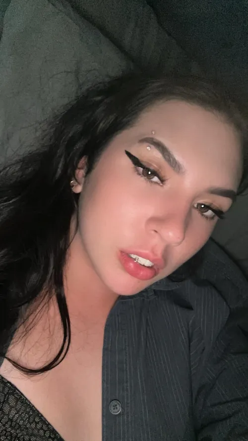 naked in a man’s bed rn