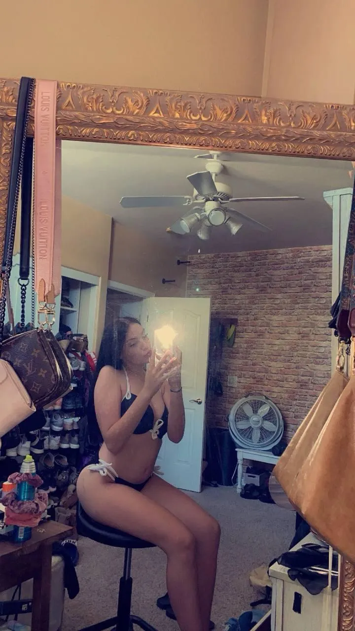 Should I fuck a random redditor who reacts to this