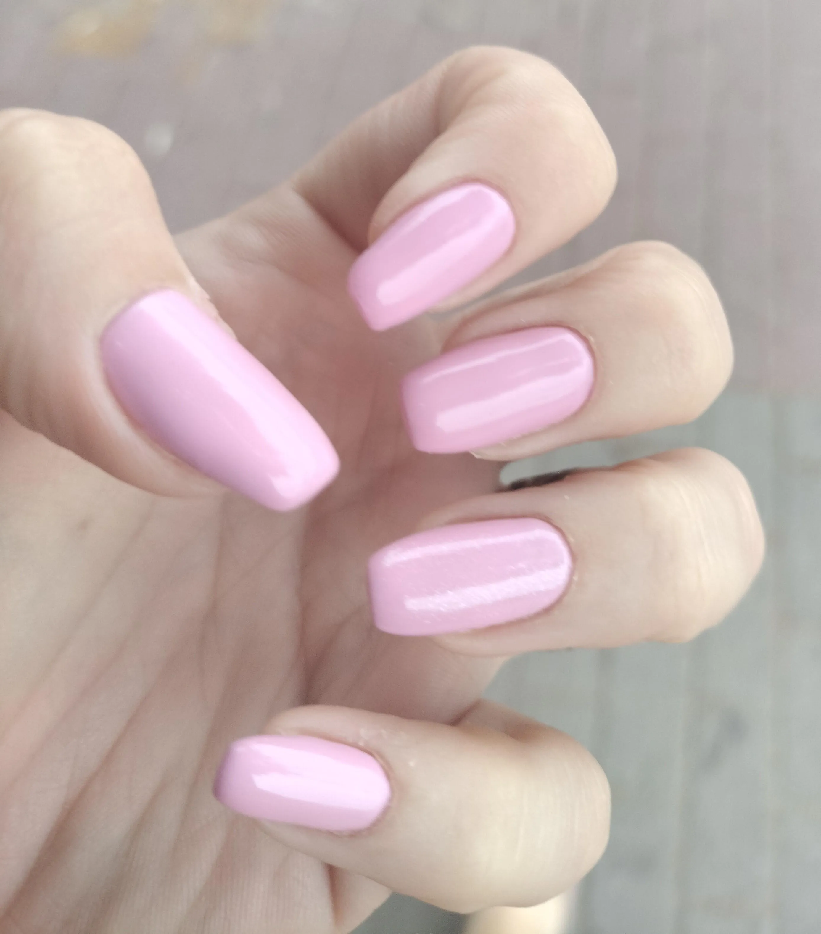 Tribute nails please