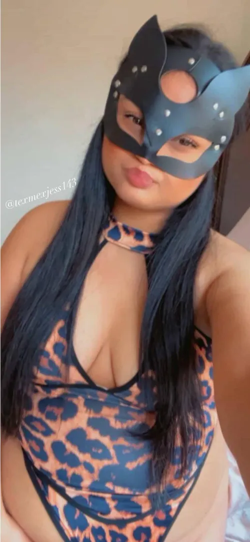 Who’s into role play here in Arkansas? Just curious…. Here for the weekend hehe