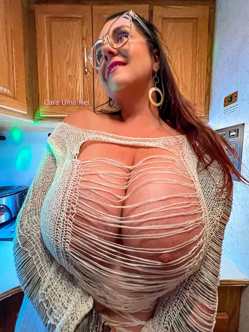 Doctors say, squeezing boobs, reduces stress