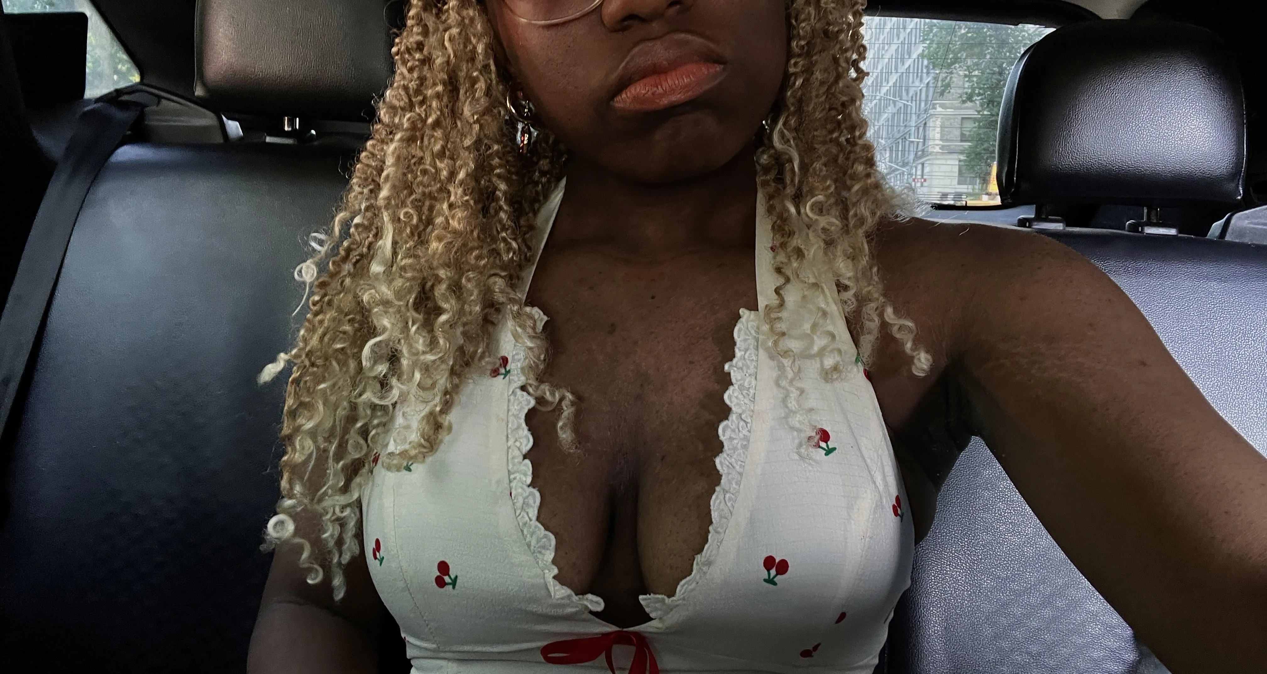 it’s duchess-dependence day. drain yourself dry for me & then… keep going