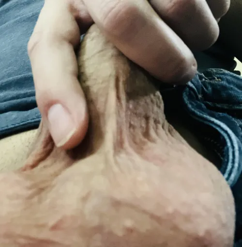 Let her bounce on it while she messages me back and forth, it’s so much fun