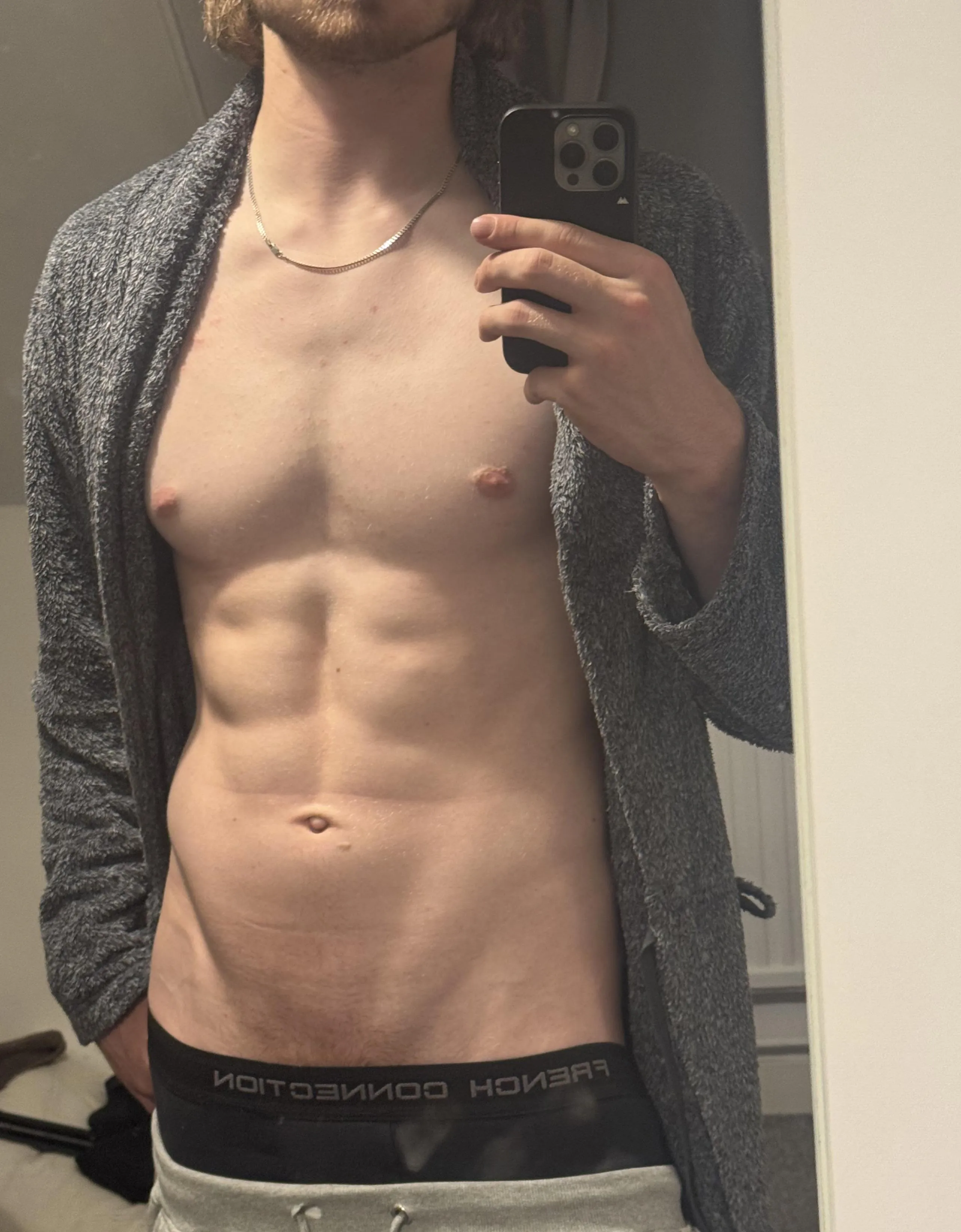 Let’s have a sleep over 🤭