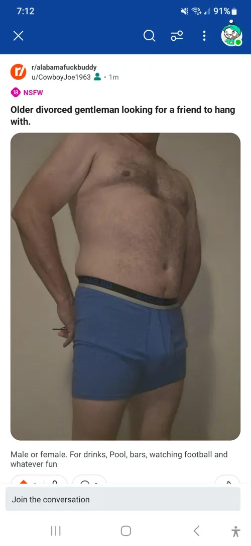 Older divorced gentleman looking for a friend to hang with.