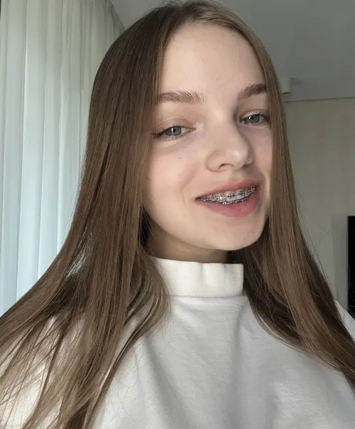 Say yep if my metal face deserve your dick