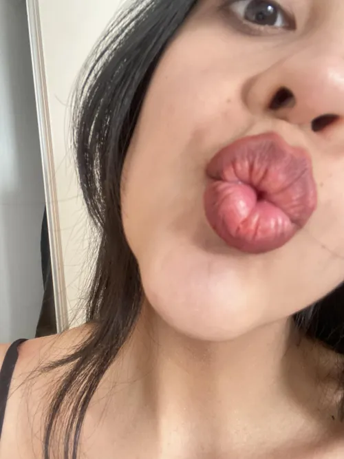 You can imagine so many things with my lips