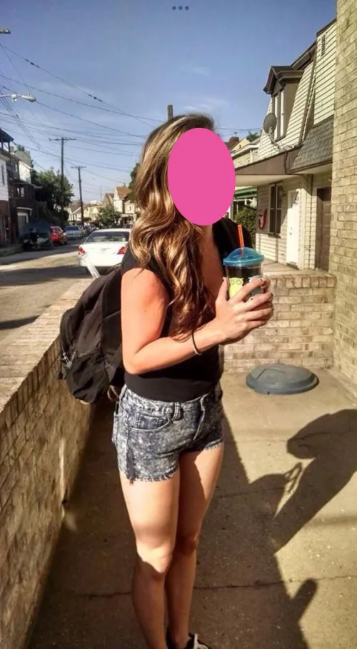 Alexandra C. Pittsburgh, PA.  Baldwin HS 2007-2011. Point Park University 2011-2015. Great body, amazing in bed. She used to dye her hair all sorts of crazy colors.