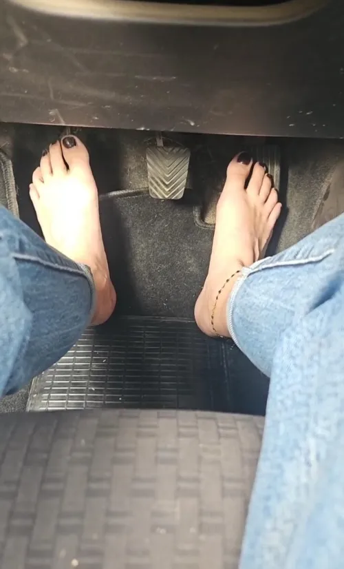 Barefoot driver - My first post in this Group, thank you for invite 😊