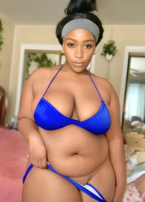 blue bikini vibes💙👸🏾