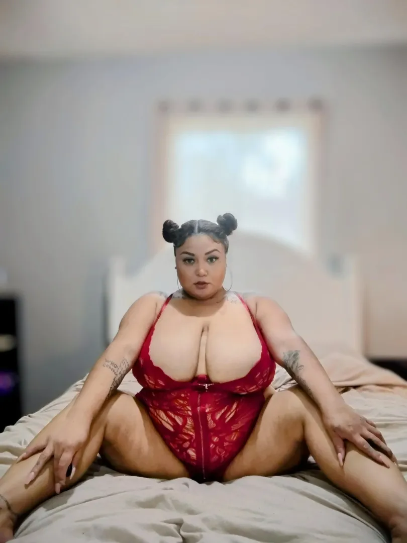 I wanna be your dirty little fantasy