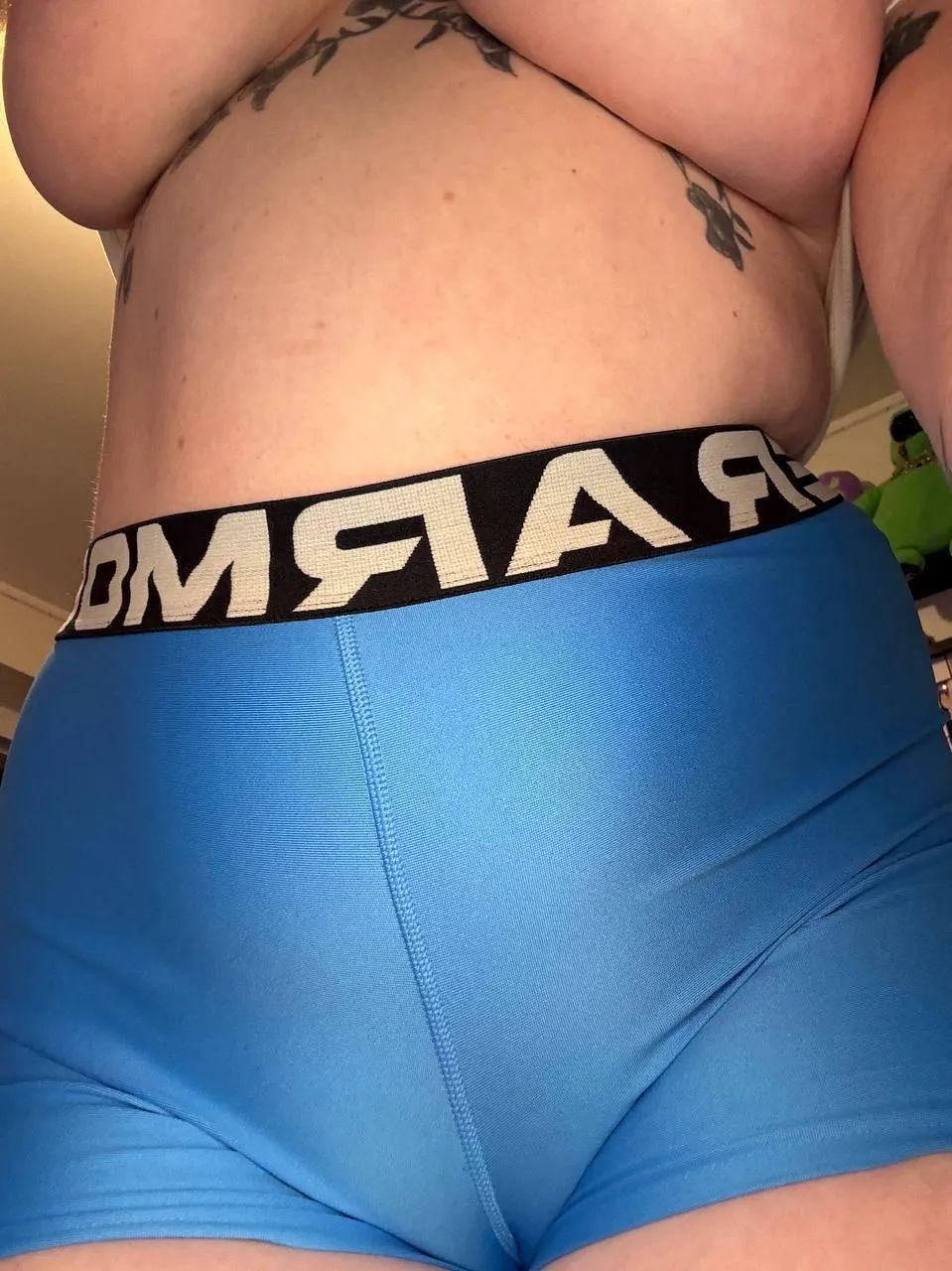 Underboob plus spandex is the best