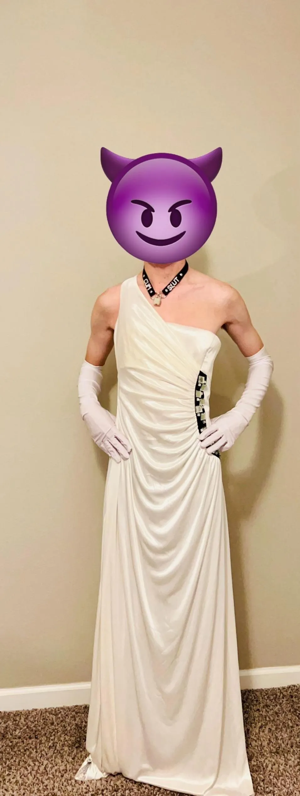 Anyone wanna own me? I’m ready for the wedding ;)