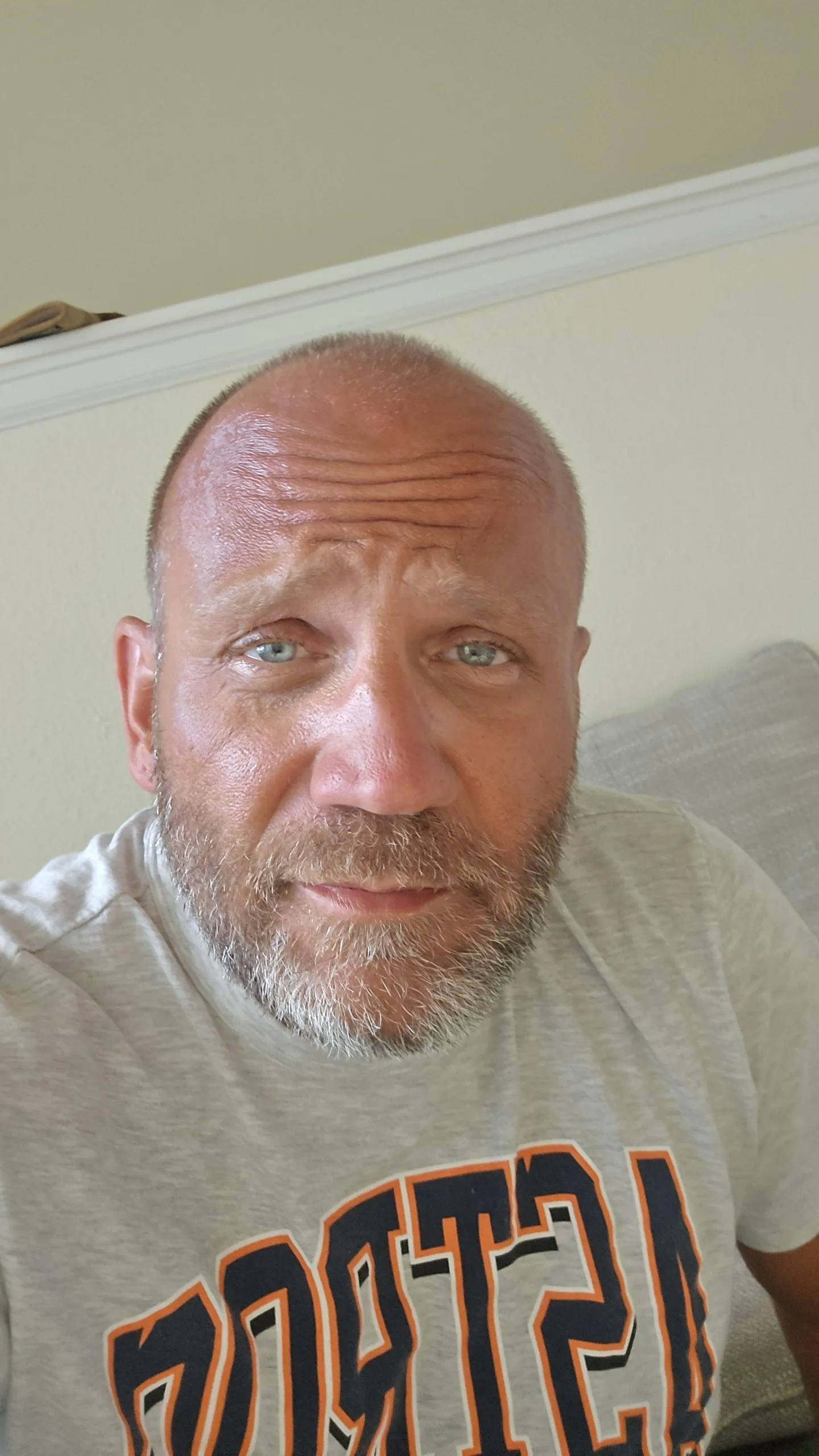 [38] (M4F) right here