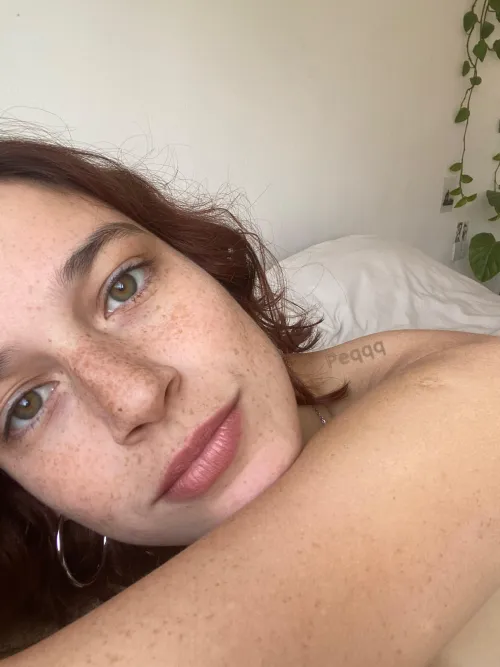 A good close up to my freckles!