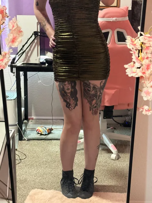 do you like chucks with dresses?