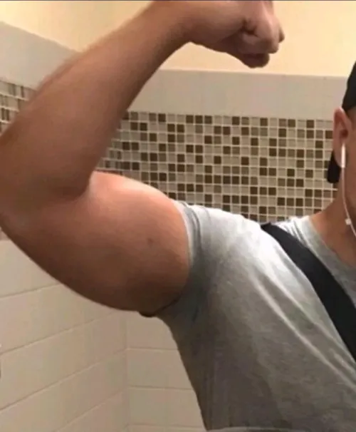 Hosting Now...whos looking