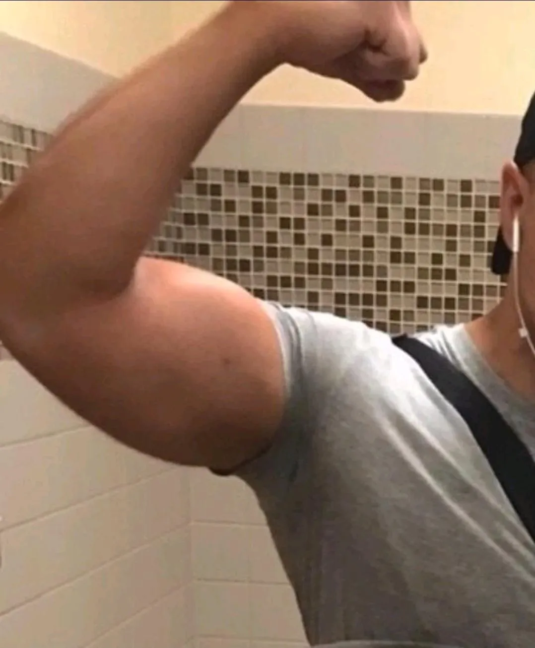 Hosting Now...whos looking