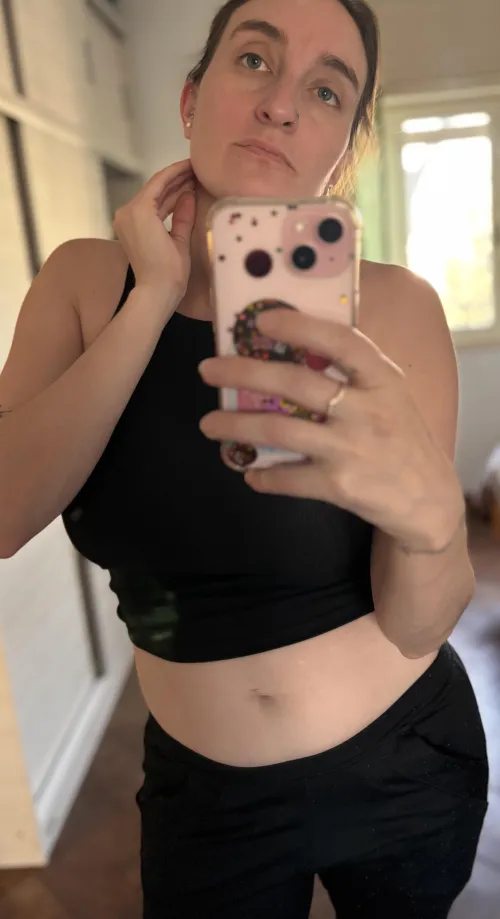 I could always wear black