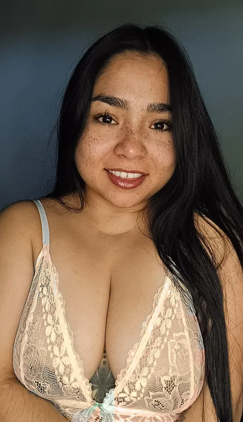 It's so fucking sexy, imagine how they show when my mouth is full and if you look closely you can still see freckles on my lips