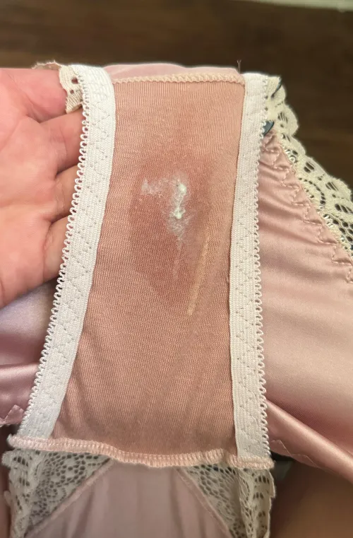 You licking or sniffing first?