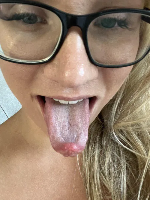 You’d be surprised what this tongue can reach… and do 👅