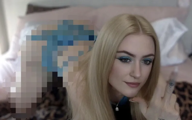 you’re drooling over squares. how pathetic.