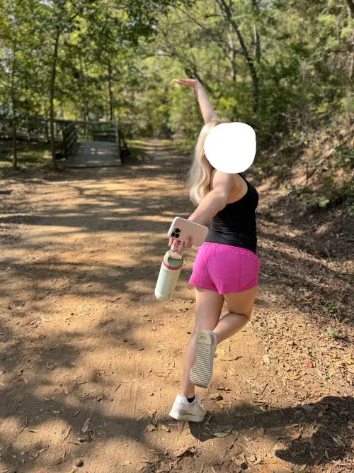 (24/21) [MF4MF] (Augusta GA) Looking for a couple or female under 25 this week! Petite Blonde 5’0 (21) and 6’5 Guy (24)