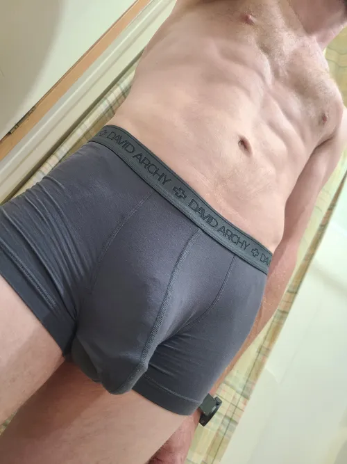 (34) how's it hanging?