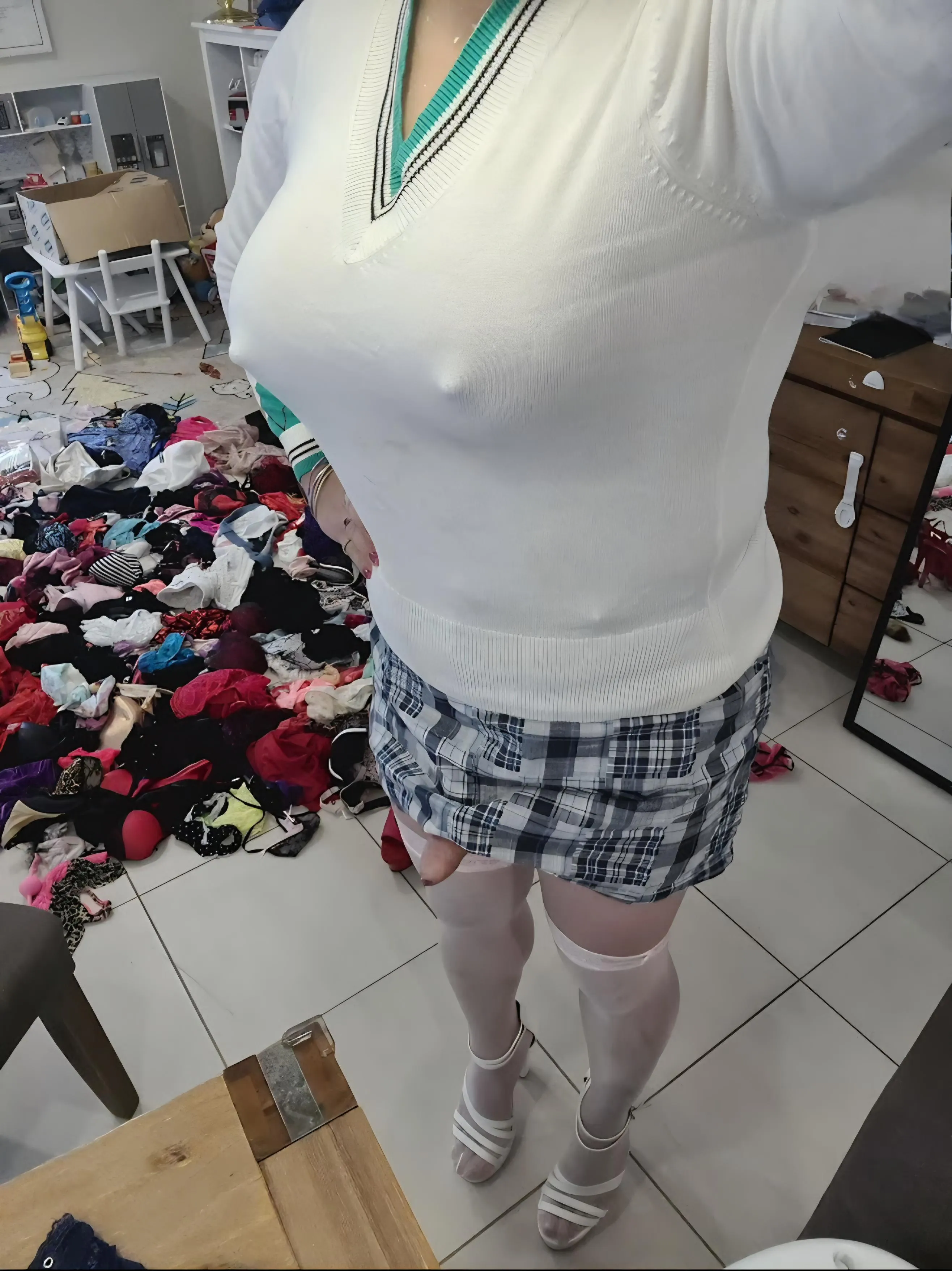 come play dress ups with me? 😘