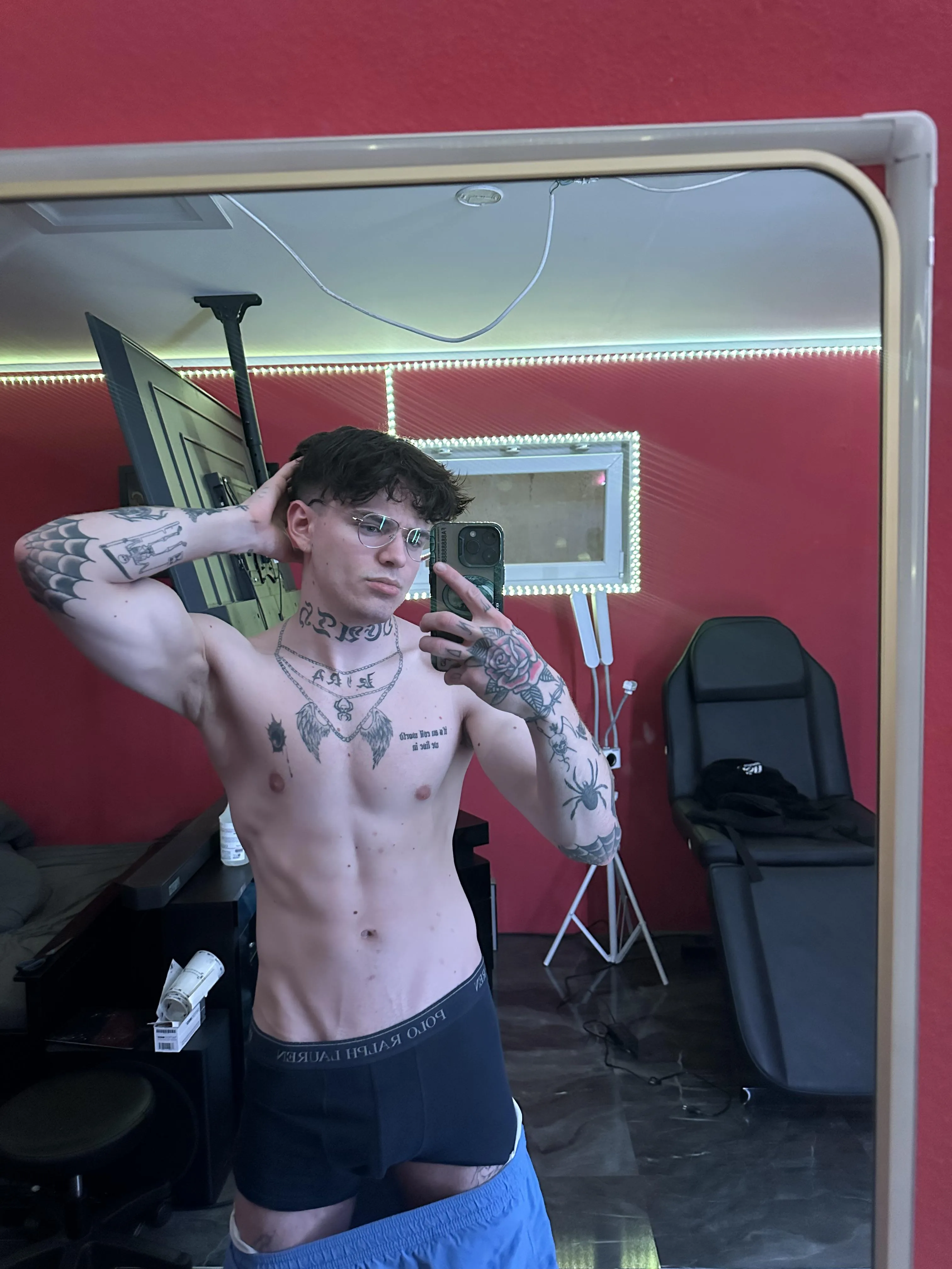 hottest guy in the best underwear 😋