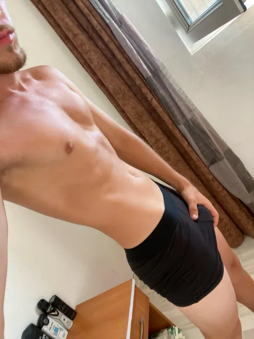 I wanna drain someone sooo fucking bad 😵‍💫😈